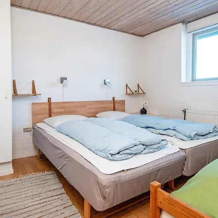 Дом отдыха 10 Person In Ringk Bing