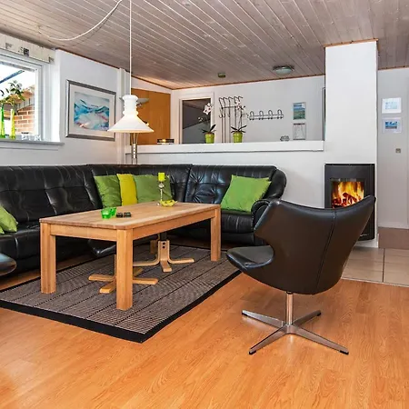 Energy-efficient Retreat - By Traum * Klegod